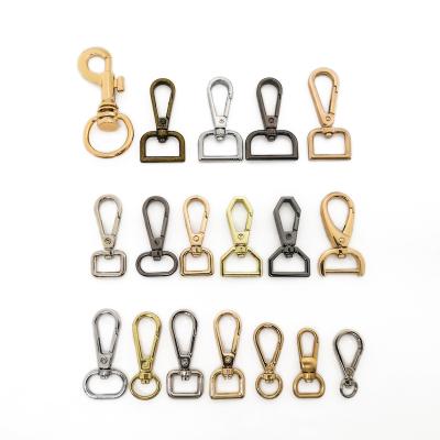 China Luxury Custom Hooks Metal Hooks Metal Accessories Metal Snap Hook For Bags for sale