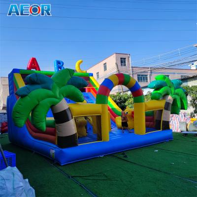 China Commerciële pvc fun city springend springhuis opblaasbaar pretpark voor kinderen en volwassenen Te koop