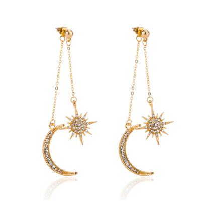 China Wild Diamond Moon Metal Pendant Temperament Women's Jewelry TRENDY Earrings Fashion Star Stud Earrings for sale