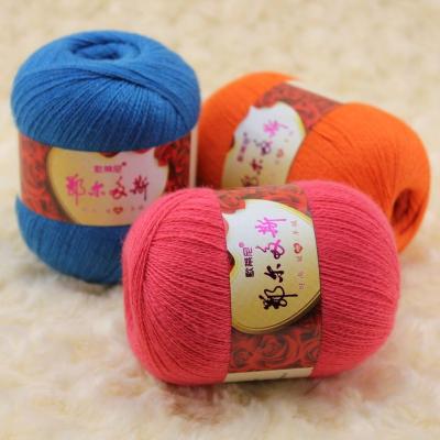 China Viable Wuge Chunky Yarn Wholesale Price of Hand Knitting for sale