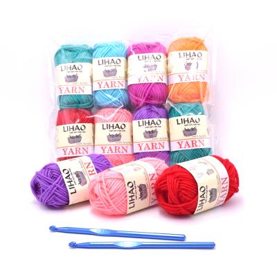 China High Tenacity Amazon Supplier OEM 4ply Acrylic Hand Loom Yarn For Hand Knitting for sale