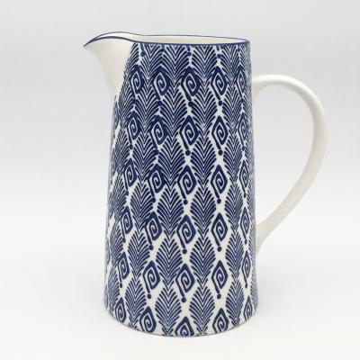 China Fashionable Blue and White Ceramic Water Jug Cooler Water Jug for sale