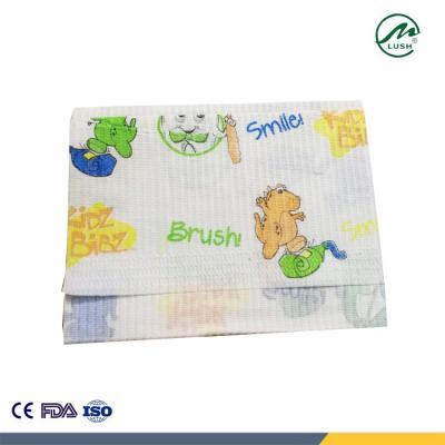 China 2ply paper+1ply PE Film Dental Bibs Dental Bib 33cmx45cm CE Approved for sale