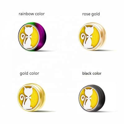 China Clean Air Freshener Clip Essential Oil Diffuser Pendants Aromatherapy Magnetic Loop For Face Masking for sale