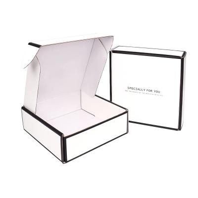 China Recycled Materials Custom Size Black And White Corrugated Transport Gift Box for sale