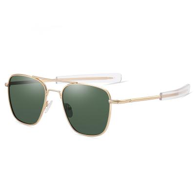 China Fashion Sunglasses Men's Retro Polarized HD Pilot Driving Sunglasses for sale