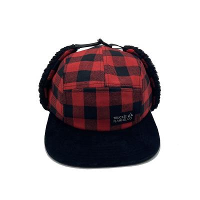 China Winter JOINT Custom Baseball Caps Flat Brim Bill Snapback Hat Ear Flap for sale