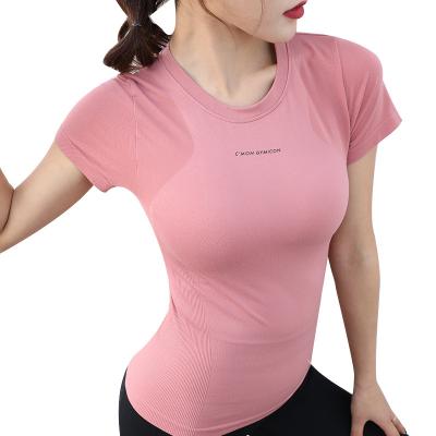 China Women Breathable Round Neck Elastic Top Fitted T-shirts Breathable Running Compression Sports Gym Seamless Top T-Shirts for sale