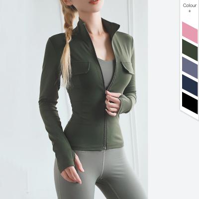 China Amzon Wholesale Best Seller Breathable Green Active Women Track Outdoor Jackets With Thumb Holes for sale