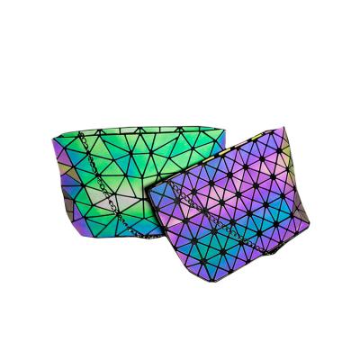 China Convenient Hot Sales Tote Bags Holographic Luminous Geometric Shape Women Purses And Handbags for sale