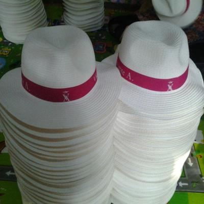 China Panama Straw Felted Hat Striped White Hat With Customized Logo for sale