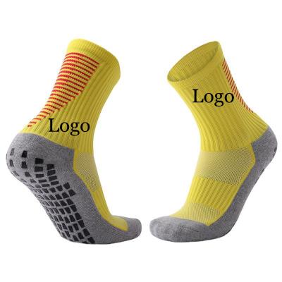 China New Anti-Foul Sports Crew Football Soccer Grip Socks Wholesale Custom Mens Sports Socks for sale