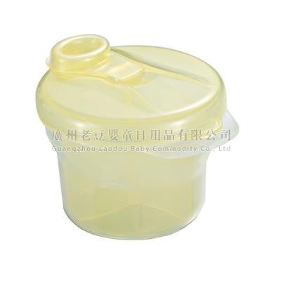 China Portable Baby Milk Feeding Powder Dispenser Container 3 Compartment Food Storage Box for sale