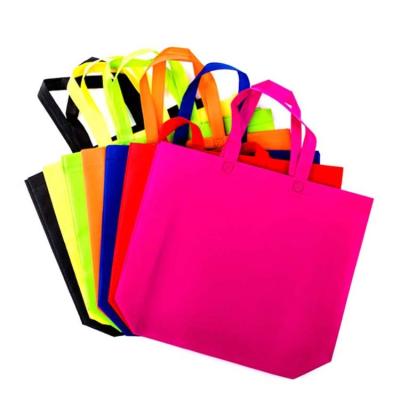 China Cheap Price Handled Customized High Gloss Laminated Nonwoven Shopping Bags for sale