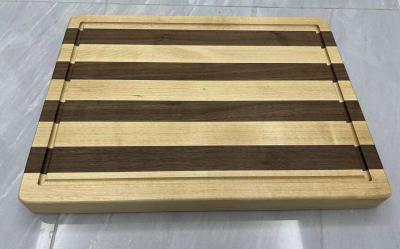 China Tabla de corte de madera de nuez negra / arce / cerezo / madera de olivo en venta