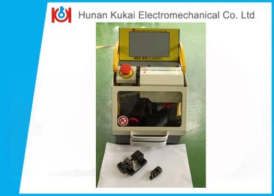 China Portable Computerized Key Cutting Machine Multi Lanaguages Versions for sale