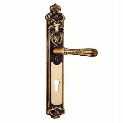 China Modern Cooper Door Handles Set With Lock For Interior Door Locks Top Quality Grade for sale