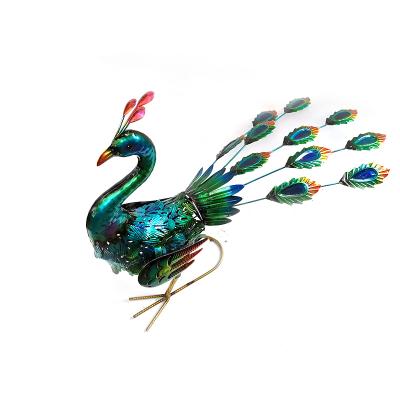 China Metal minimalist high quality colorful artificial peacock garden outdoor decoration for sale