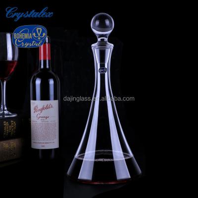 China Good quality first class crystal glass wine decanter and unique shape Crystalex Bohemia crystal glass and whiskey decanter for sale