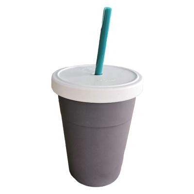 China Recycled materials pla coffee cup morden 100% eco pla material plastic coffee cup with straw for sale