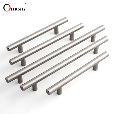 China Oukali 192mm T Bar Modern Kitchen Drawer Hardware Furniture Set Iron Handle Bar Large Modern Cabinet Wardrobe Handles for sale