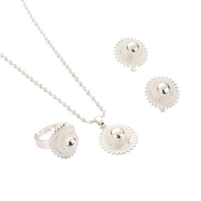 China Popular Ethiopian Silver Color Necklaces Earrings Habesha Women Trendy Flower Ring Pendant Jewelry Sets for sale