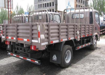 Chine Camions de faible puissance d'assistance élevé avec le corps de cargaison de 4200*1810*400mm à vendre