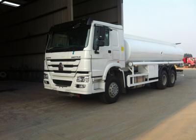 China De Brandstoftankwagen van SINOTRUK HOWO 20 Ton, Mobiele de Brandstofvrachtwagens van 6X4 LHD Euro2 290HP Te koop