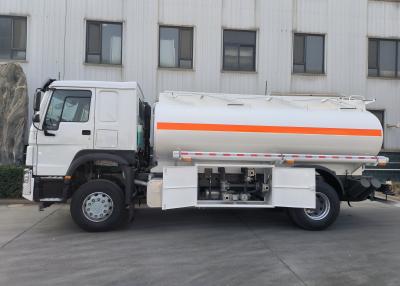 China Sinotruk Howo 10-20CBM Oil Tank Truck 4 X 2 Lhd Euro 2 290 Hp for sale