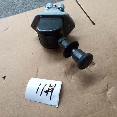 China Sinotruk Hand Brake Valve WG9000360522 OEM Genuine Original Quality Durable for sale