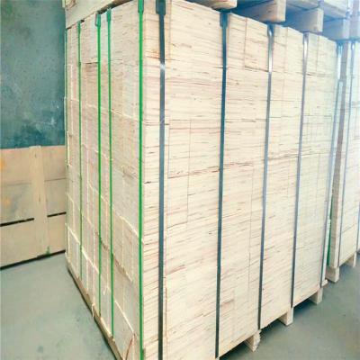 China High Quality Packing And Pallet LVL Plywood Strip Poplar LVL Strip Plywood For Box Pallets for sale