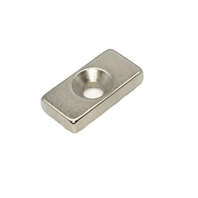 China Strong Magnetic Power Neodymium Professional Block Milled Magnet for sale