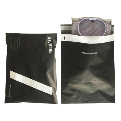 China Waterproof Postage 9x12 Custom Printed Returnable Glossy Messenger Satchels /Custom Branded Matte Black Poly Mailers for sale