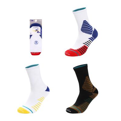 China Breathable Non-slip Knit Embroidered Logo Crew Socks Mens Running Athletics Elite Basketball Sports Thick Towel Bottom Middle TubeSocks for sale