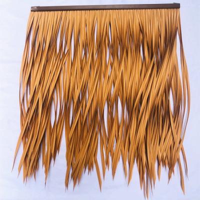 Chine Anti-UV Flame Retardant Artificial Thatch Roof PVC PE PVC Synthetic Thatch Roofing Material Simulated Straw à vendre