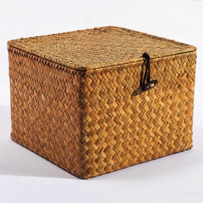 China HBK Viable Black Dark Brown Vegetable Plankton Straw Woven Rattan Basket Three Piece Handmade Mini Sweet Small Wedding Gift Blanket For Present à venda