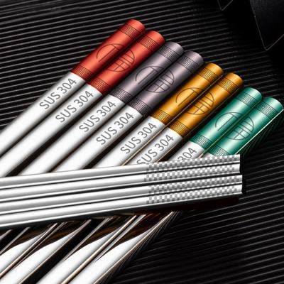 China Durable 4 Pcs Sets Non-Slip 304 Stainless Steel Chopsticks Reusable Tableware Dining Sushi Japanese Food Sticks Chopsticks Set Wedding for sale