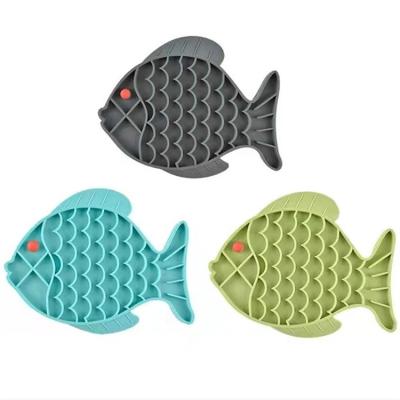 China Multi-colors Fish Food Design Smart Slow Feeder Silicone Non-automatic Hot Selling Pet Food Slow Bowl for sale