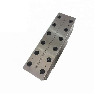 China Promotional Low Price Wooden Floor Steel Extrusion Molding Profile Plastic Flooring Mold for sale