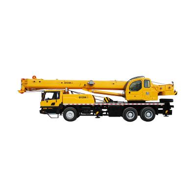 China CRANE TRUCK High Performance Crane For Sale 70 Ton Hitch Mounted Pickup Truck for sale