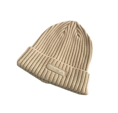 China COMMON Neutral Fashion Trendy Cotton Knitted Logo Winter Warm Beanie Hats Custom Made Thick Ribbed for sale