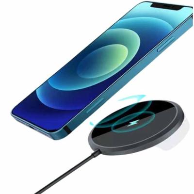 China Support iPhone 12 Series Mobil Phone Portable Universal Magnetic Wireless Charger for sale