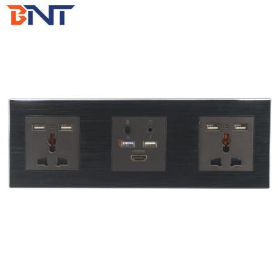 China Smart Media Hub With Bluetooth , Multi Function Wall Socket Plates for sale