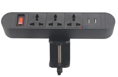 China 6,56 universal do cabo 3 do Ft e 2 USB-A com o grampo do preto do protetor de impulso na extensão Desktop do soquete de poder da tabela de conferência à venda