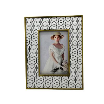 China Europe New Arrival Classic White Leather Photo Frame 4x4,4x6,5x7 Luxury Leather Photo Frames for sale