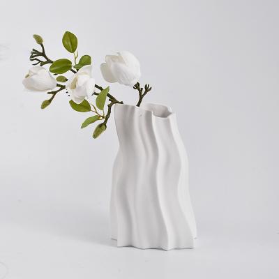 China China Resin Vase Resin Opens Resin Shells Carve Conch Vase Flower Pot Flower Vase Table Decorations for sale