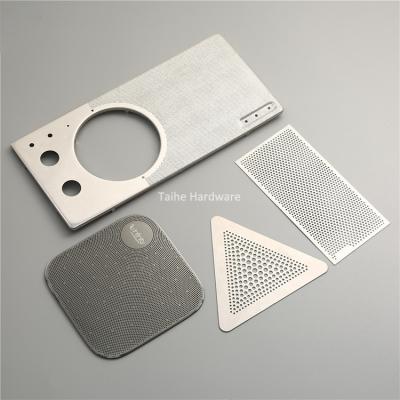 China OEM Aluminum Stainless Steel / Stainless Steel Metal Steel / Steel Aluminum Stamping Perforated Mesh for sale