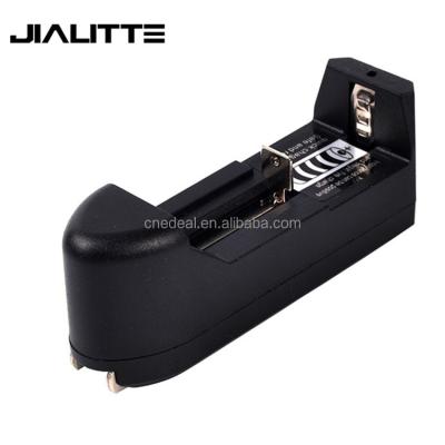 China Compatible with Jialitte C003 Wall Charger 4.2V Li-ion 18650 18350 16340 14500 10440 Multifunctional Li-ion 18650 Battery Charger for sale