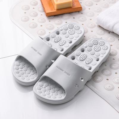 China Massage Slipper Shoes Eva Massage Indoor Bedroom Non-slip Sandals New Fashion Women Leakage Soft Bottom Hole Design for sale