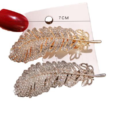 China Korean New Fashion Feather Hair Clip Girl Hair Decoration Bobby Pin Hairpin Jewelry Accessories For Braids Wedding Party for sale